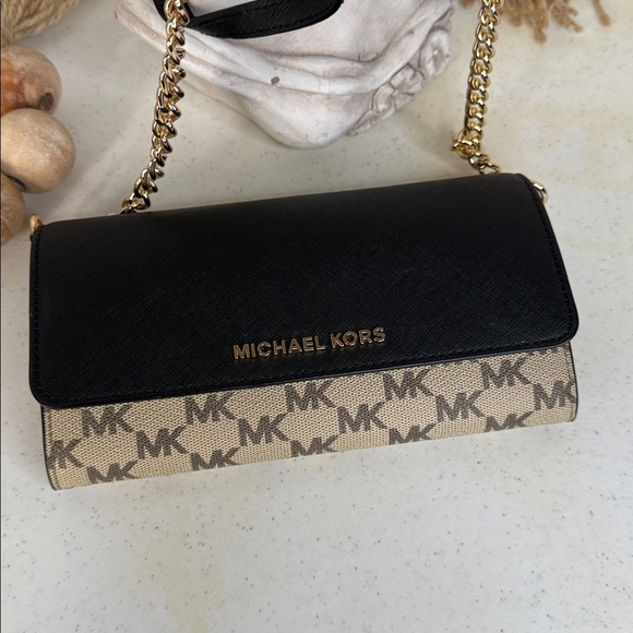 Michael Kors Jet Set Luggage Wallet on a Chain MK Signature Crossbody Bag - Picture 3 of 14